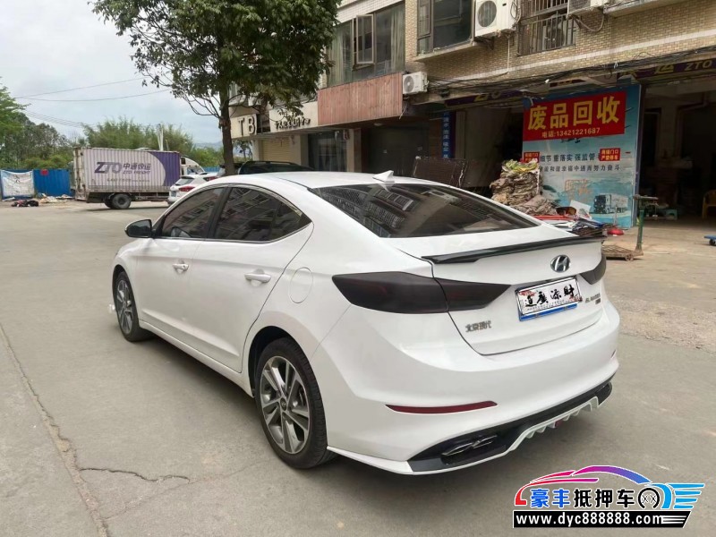 18年现代领动轿车抵押车出售