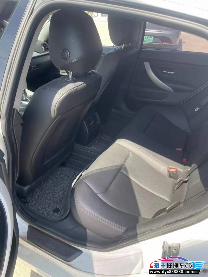 16年宝马4系轿车抵押车出售