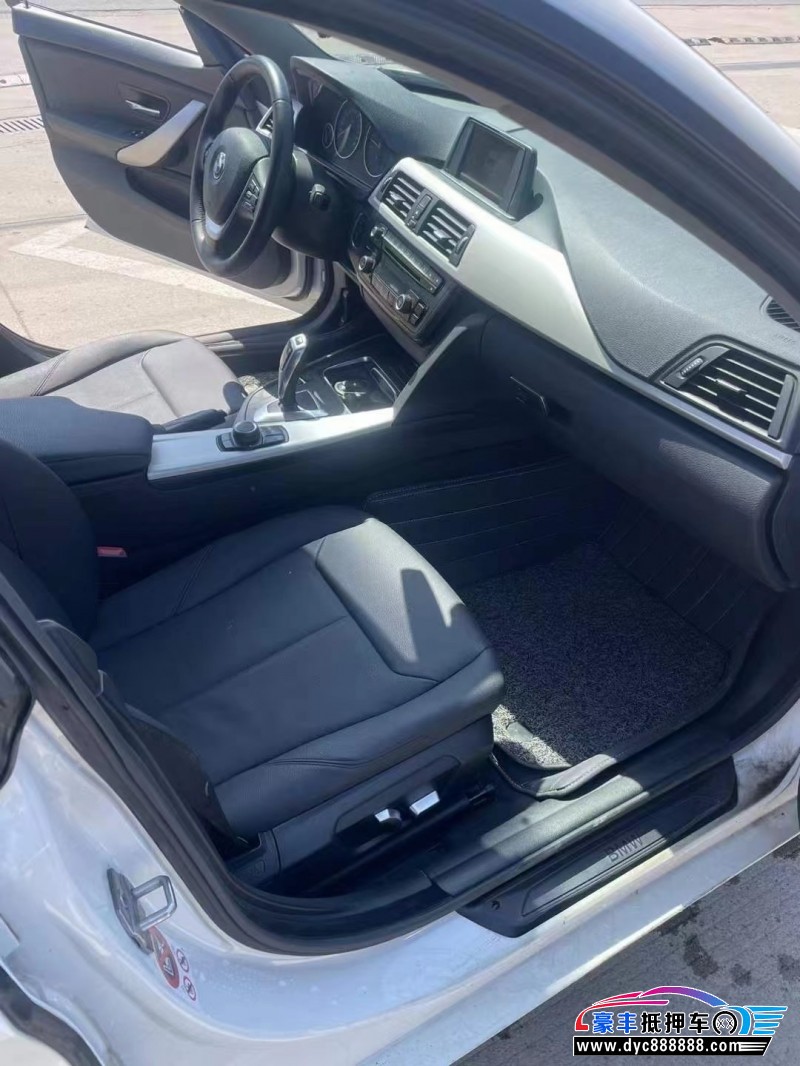 16年宝马4系轿车抵押车出售