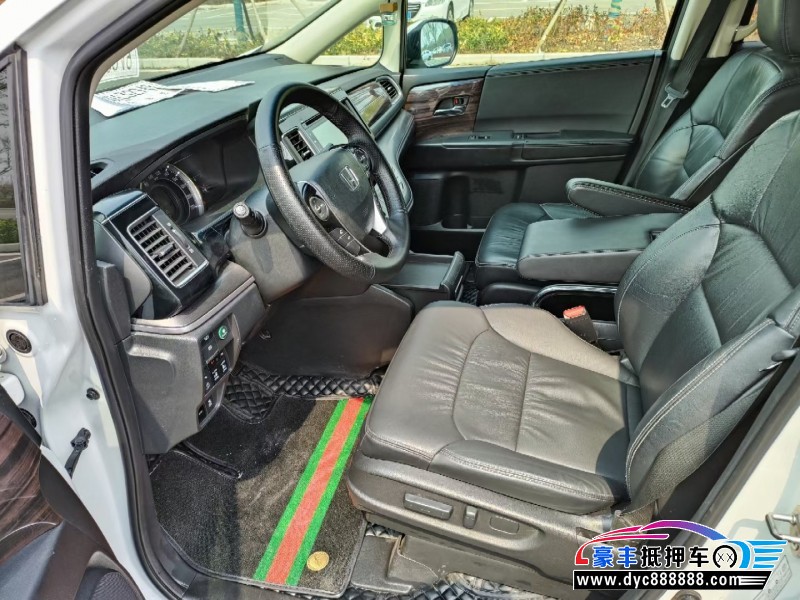 18年本田艾力绅SUV抵押车出售