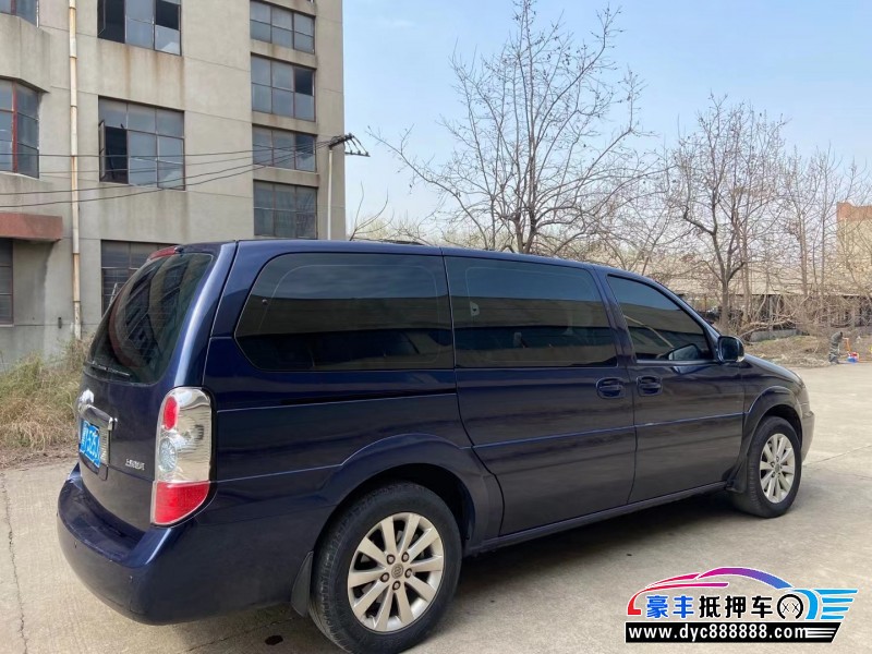 15年别克GL8SUV抵押车出售