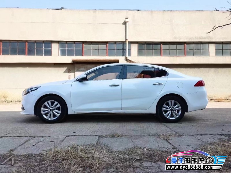 15年起亚K4轿车抵押车出售