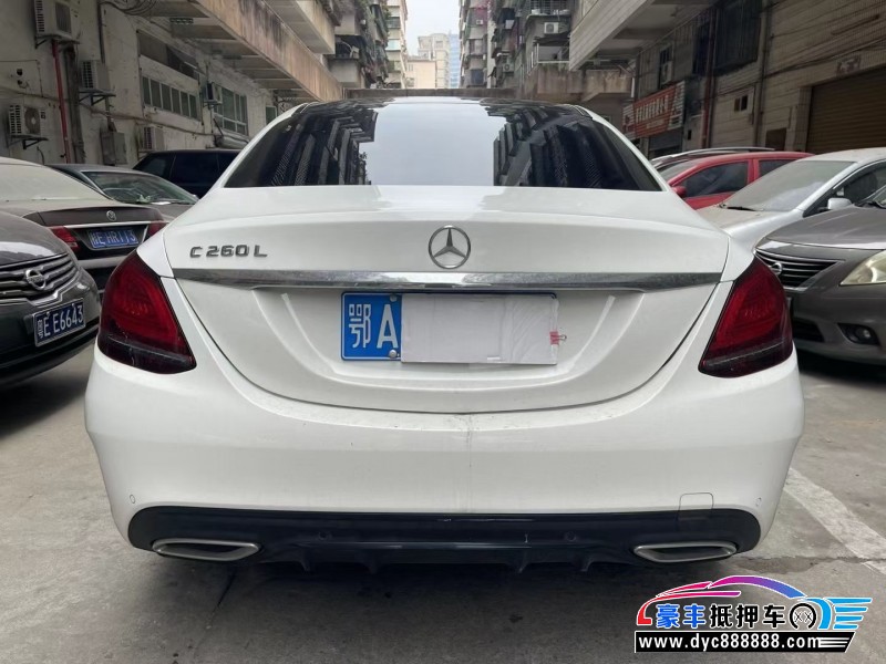 21年奔驰C轿车抵押车出售