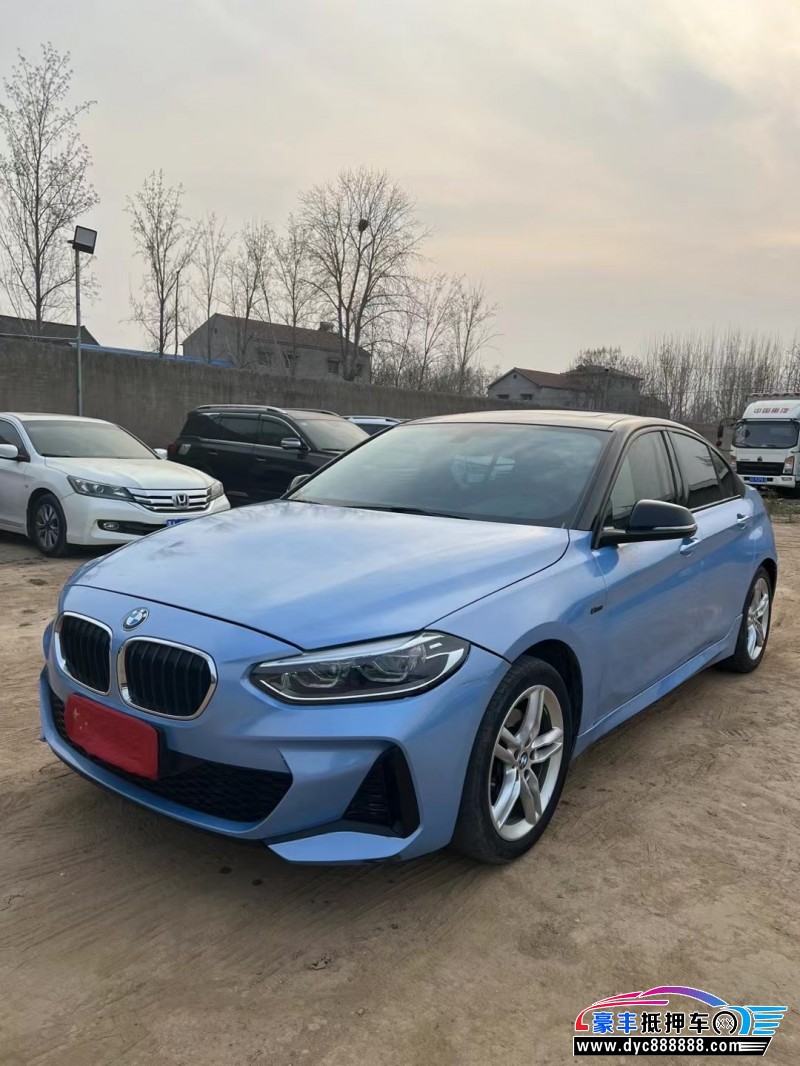 20年宝马1系轿车抵押车出售