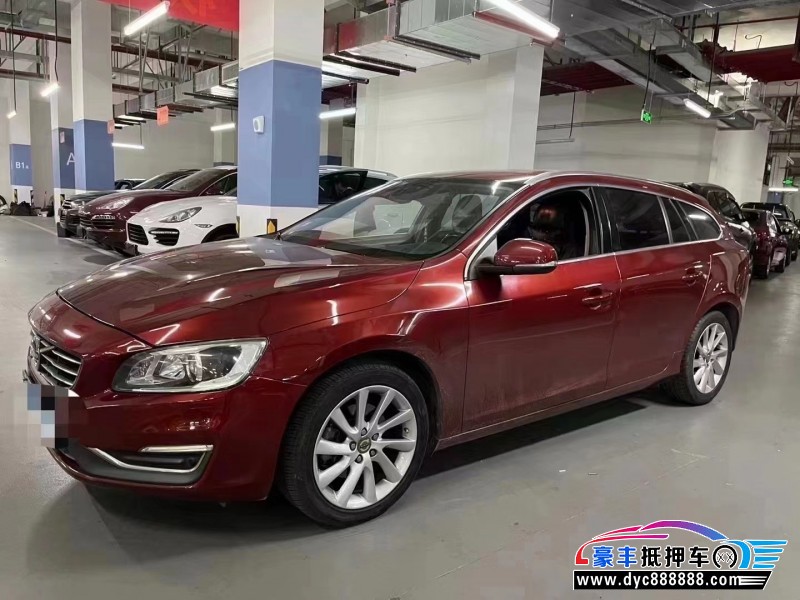 14年沃尔沃V60轿车抵押车出售