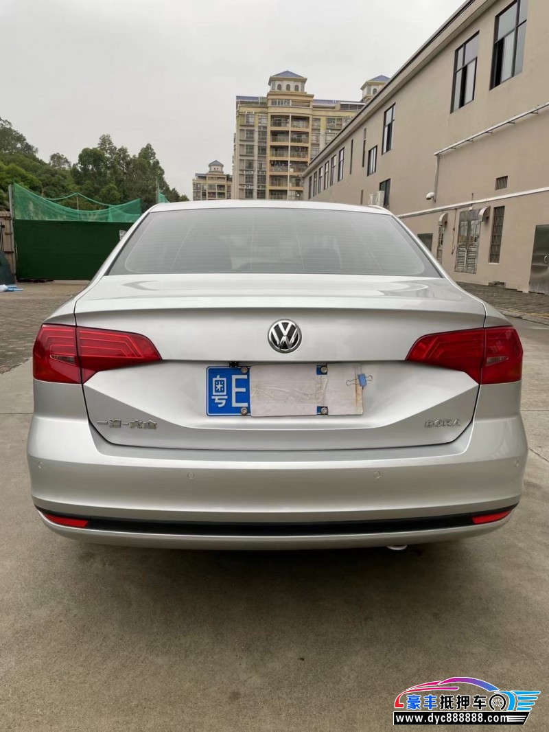 20年大众宝来轿车抵押车出售
