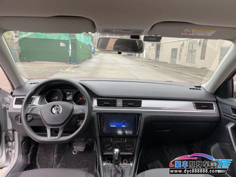 20年大众宝来轿车抵押车出售