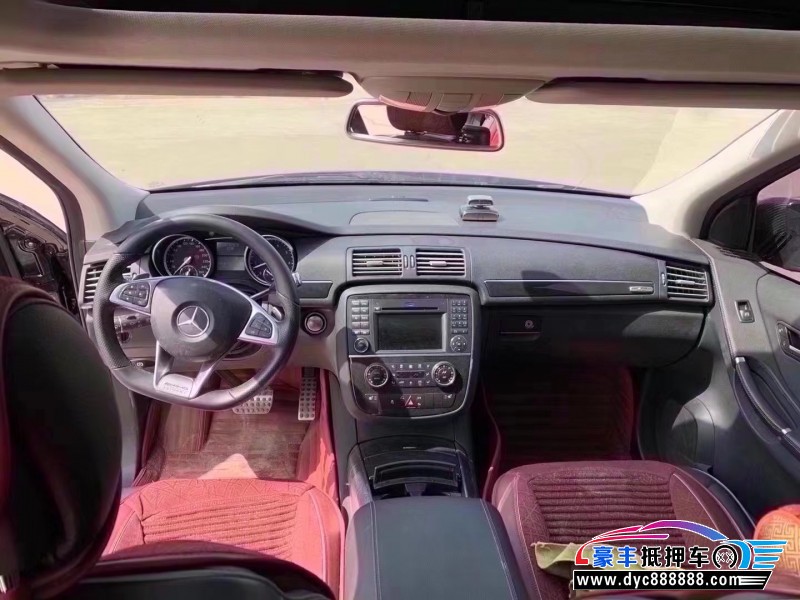 18年奔驰R轿车抵押车出售