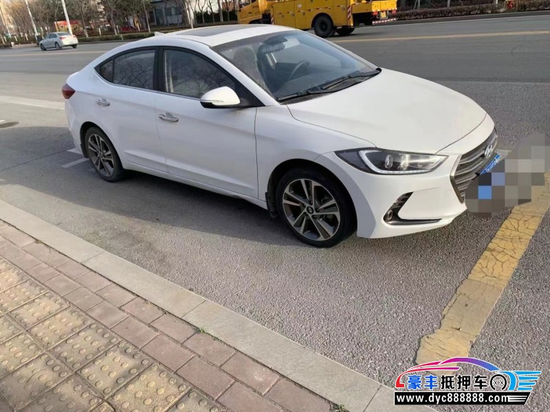 16年现代领动轿车抵押车出售