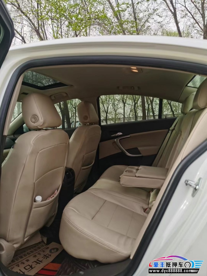 11年别克君威轿车抵押车出售