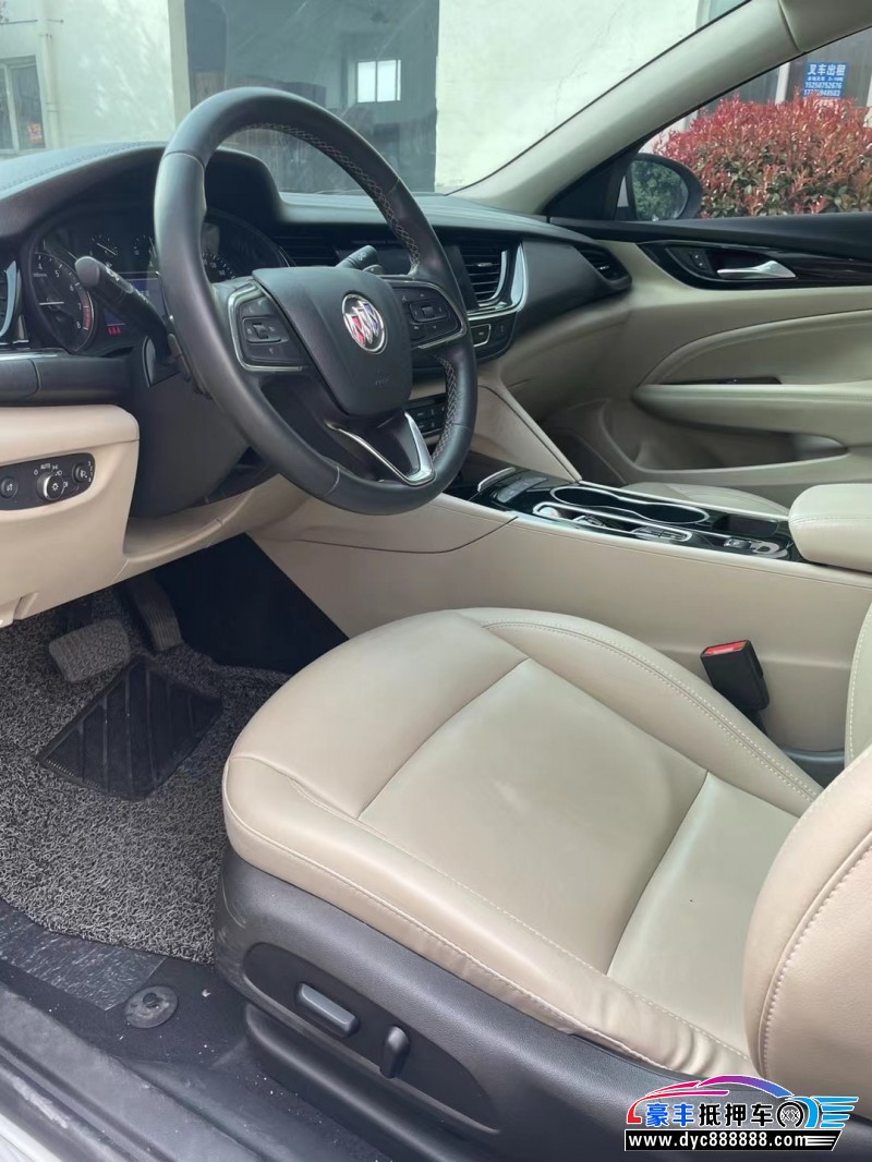 21年别克君威轿车抵押车出售