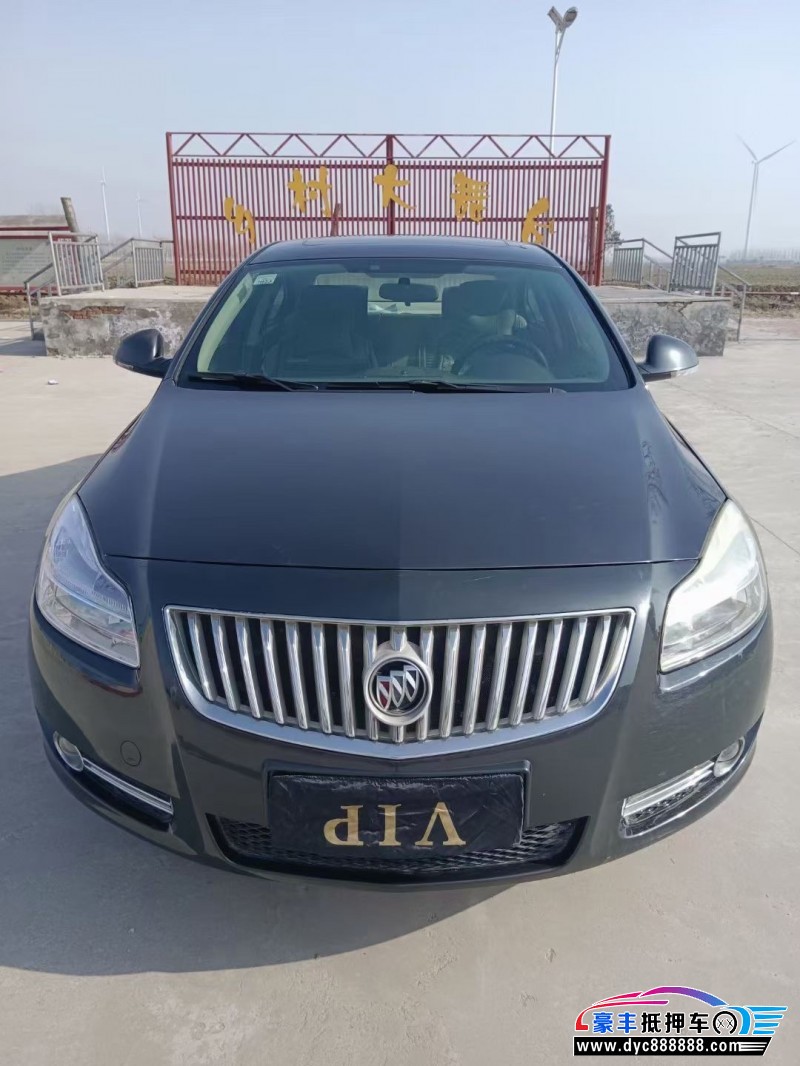 13年别克君威轿车抵押车出售