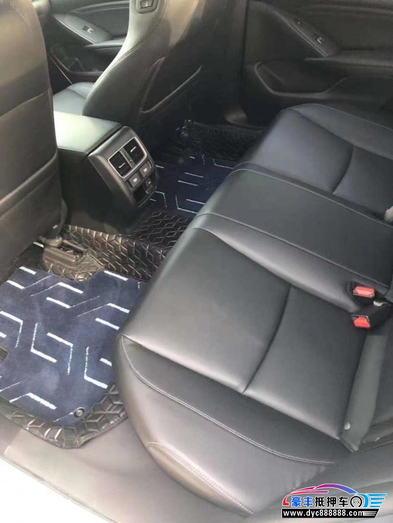 20年本田雅阁轿车抵押车出售