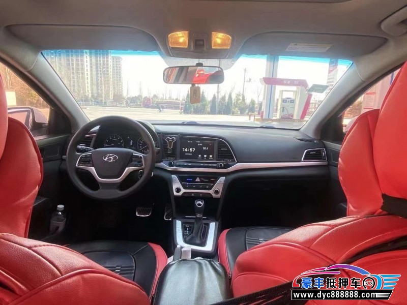 16年现代领动轿车抵押车出售