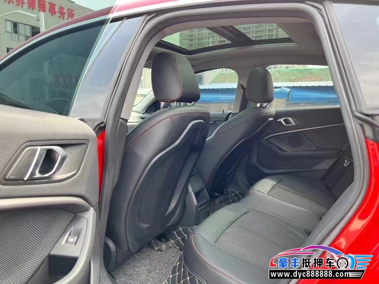 21年宝马2系轿车抵押车出售