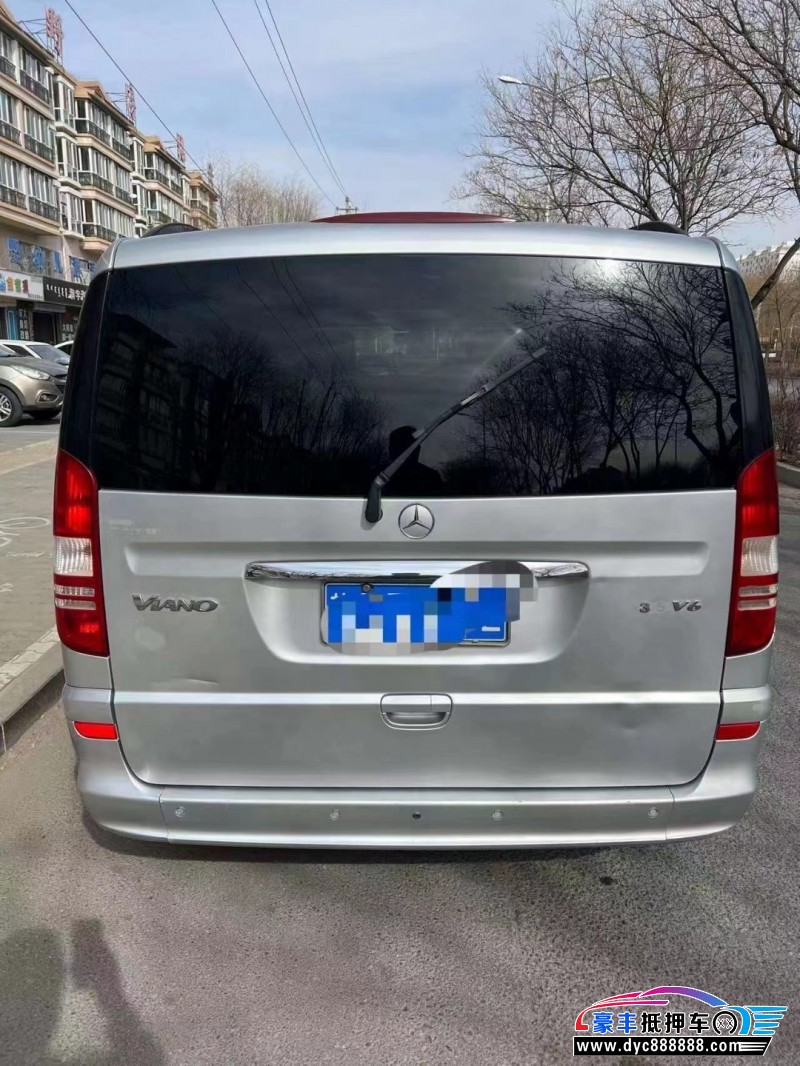 12年奔驰唯雅诺MPV抵押车出售