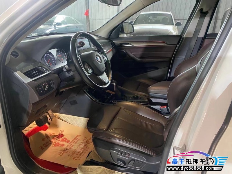 19年宝马X1SUV抵押车出售