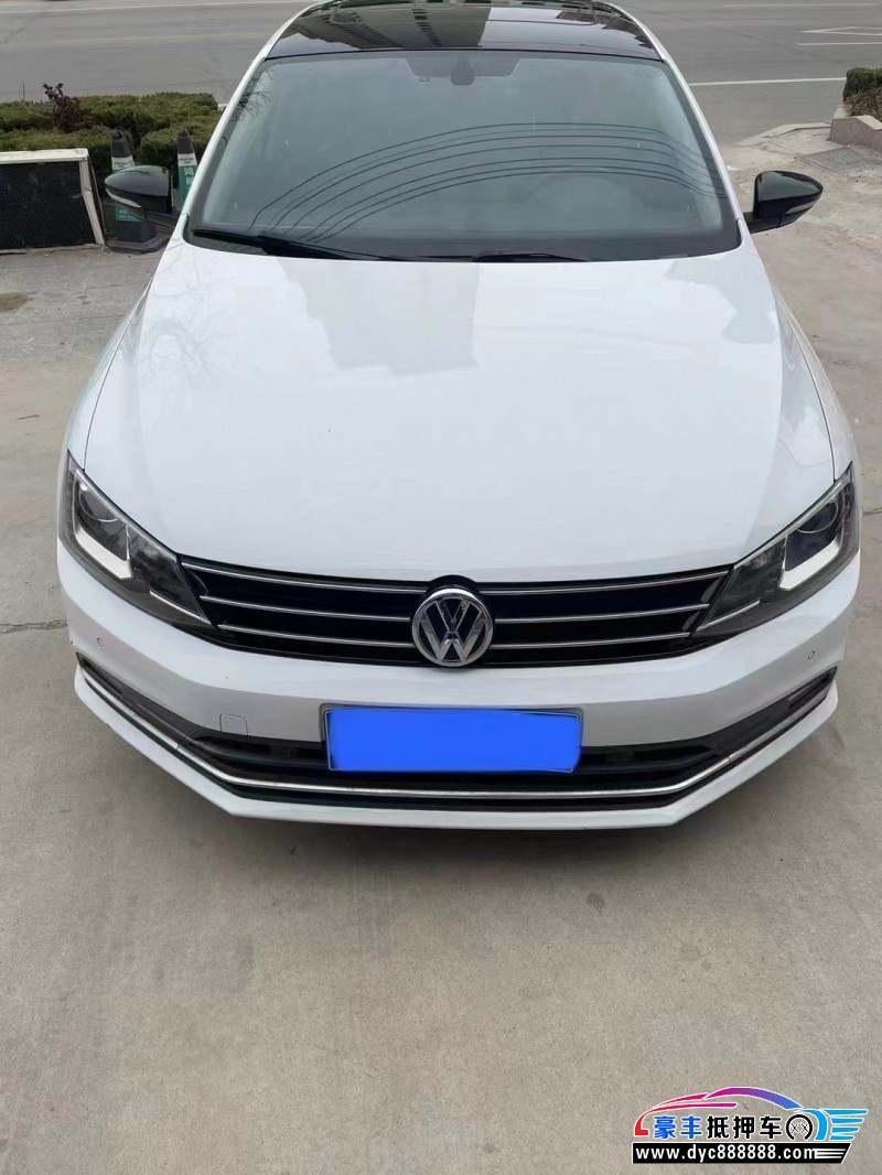 17年大众速腾轿车抵押车出售