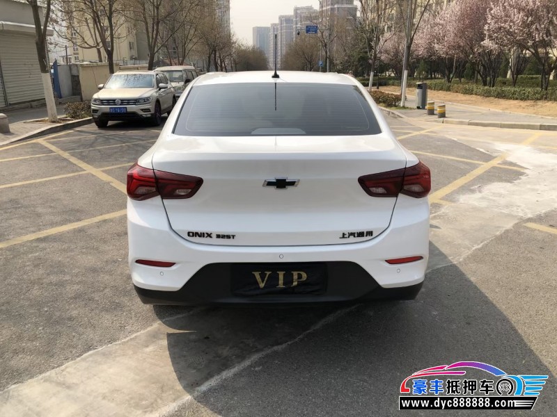 19年雪佛兰科沃兹轿车抵押车出售