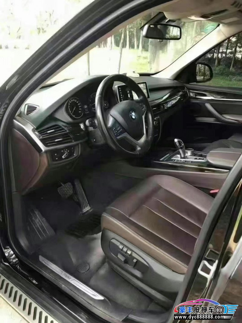 18年宝马X5轿车抵押车出售