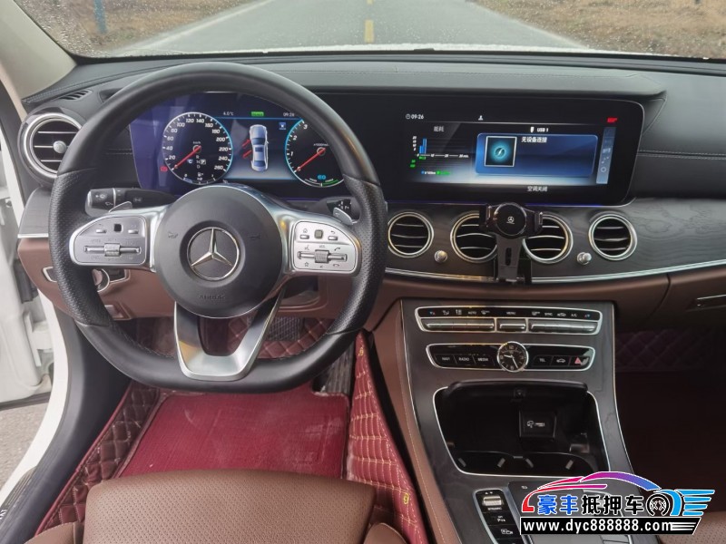 19年奔驰E轿车抵押车出售