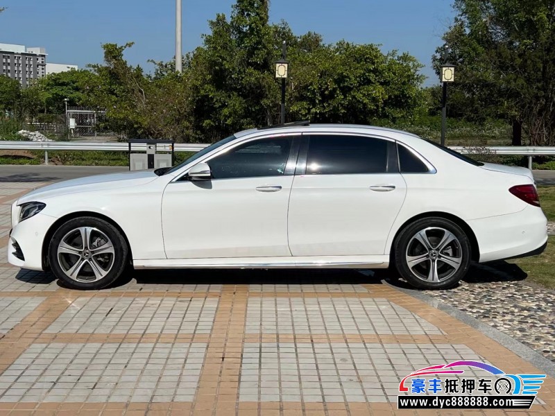 19年奔驰E轿车抵押车出售