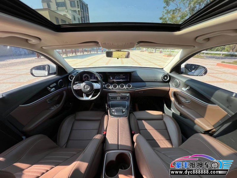 19年奔驰E轿车抵押车出售