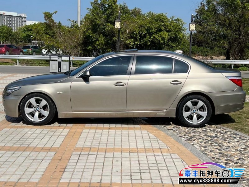 09年宝马5系轿车抵押车出售