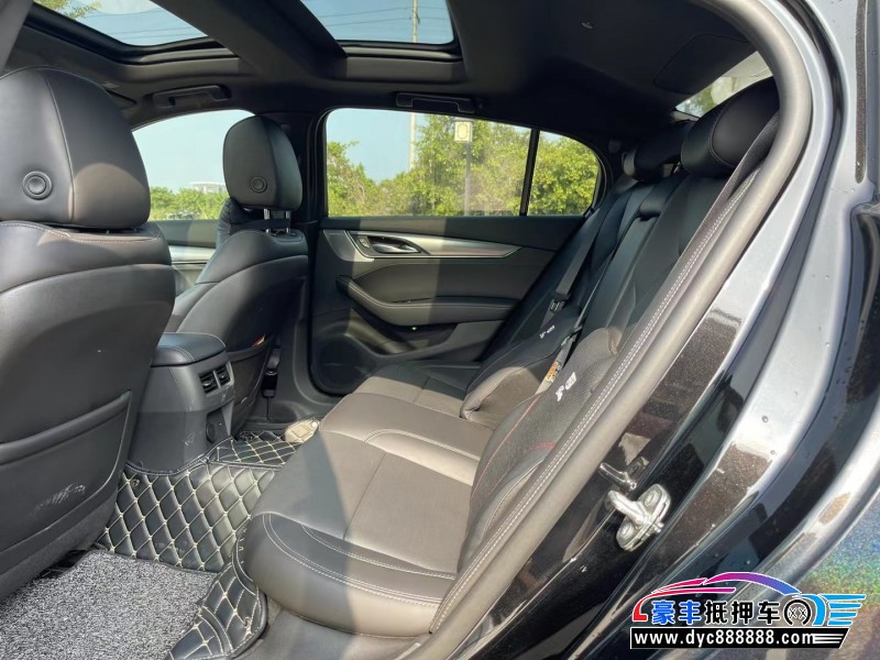 21年凯迪拉克CT5轿车抵押车出售