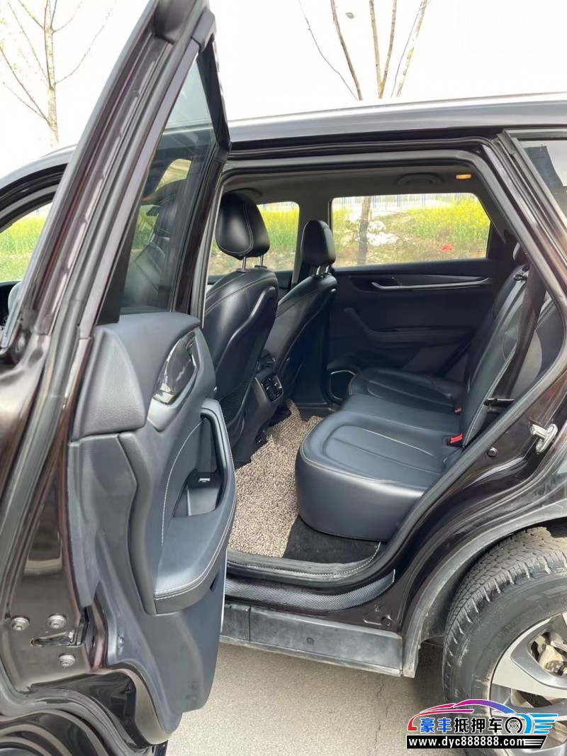 18年中华中华V7轿车抵押车出售