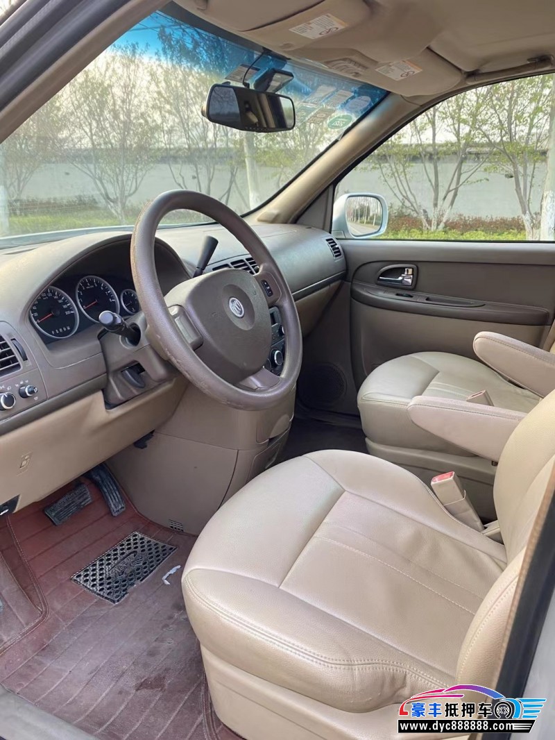 12年别克GL8SUV抵押车出售