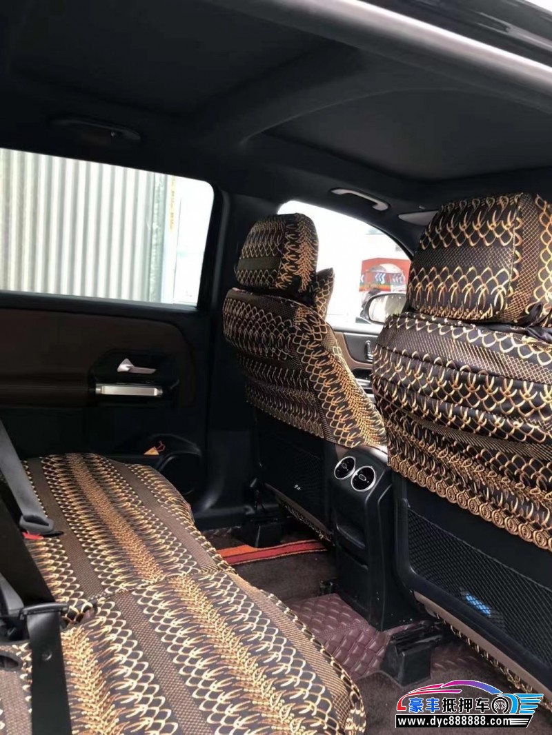 21年奔驰GLB轿车抵押车出售