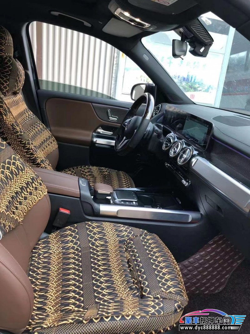 21年奔驰GLB轿车抵押车出售