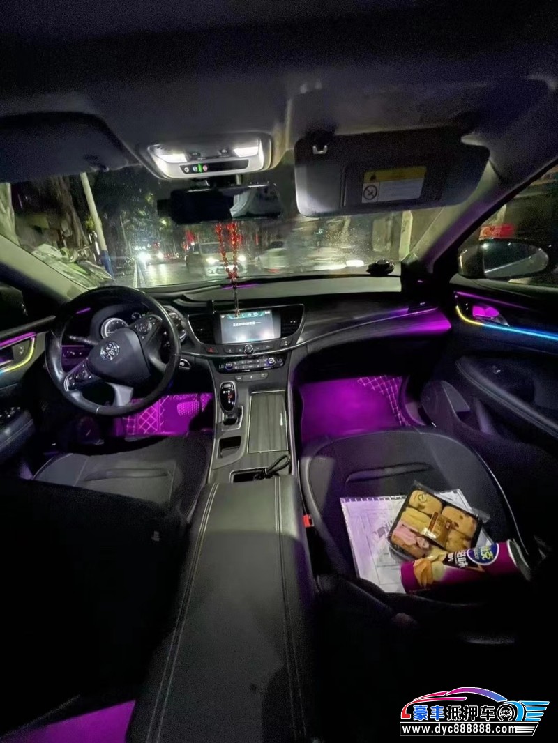 19年别克君越轿车抵押车出售