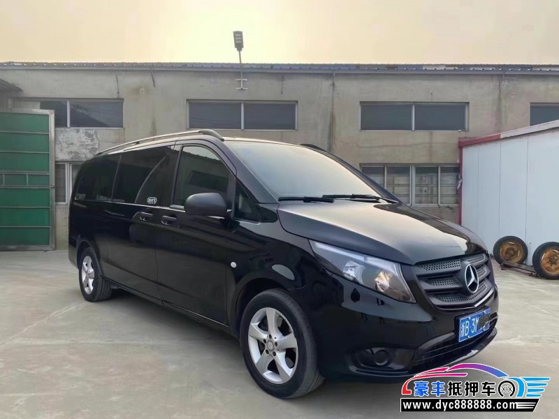 18年奔驰威霆SUV抵押车出售