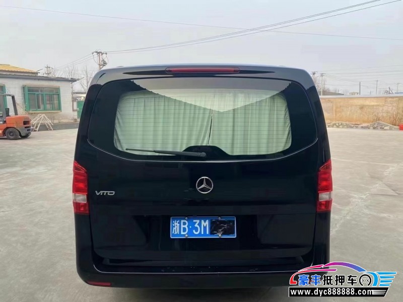 18年奔驰威霆SUV抵押车出售