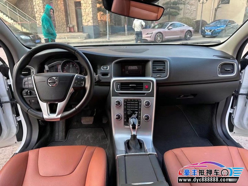 19年沃尔沃S60L轿车抵押车出售