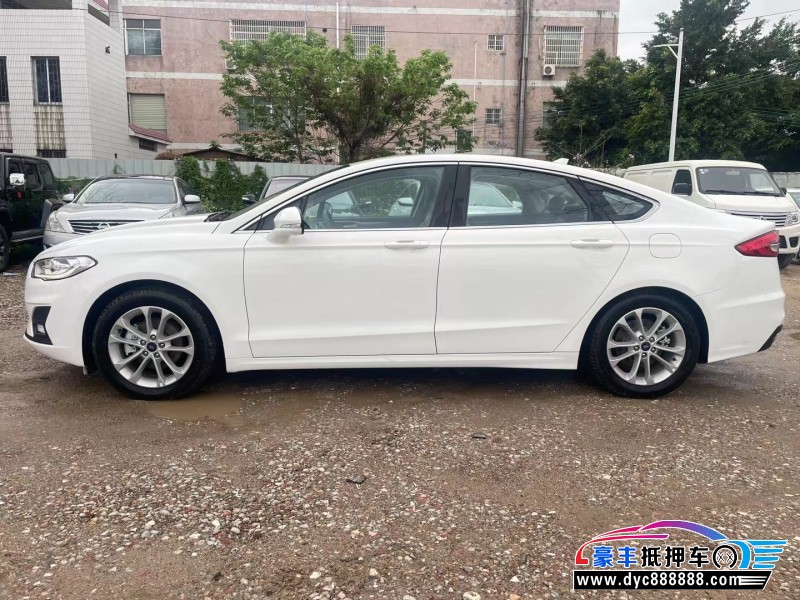 21年福特蒙迪欧轿车抵押车出售