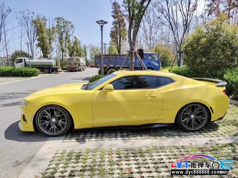 17年雪佛兰科迈罗轿车抵押车出售