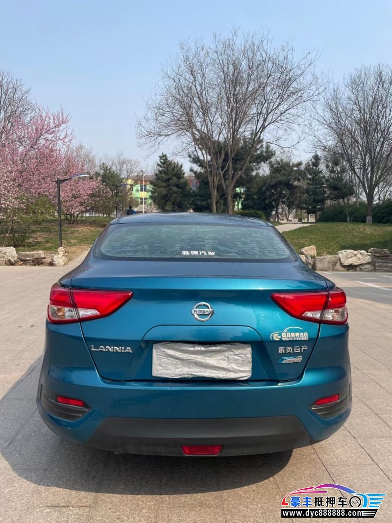 16年日产蓝鸟轿车抵押车出售