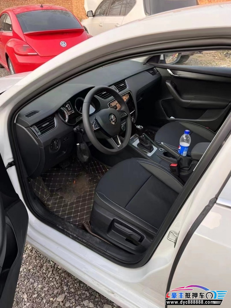 21年斯柯达明锐轿车抵押车出售