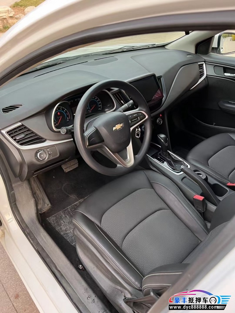 19年雪佛兰科沃兹轿车抵押车出售