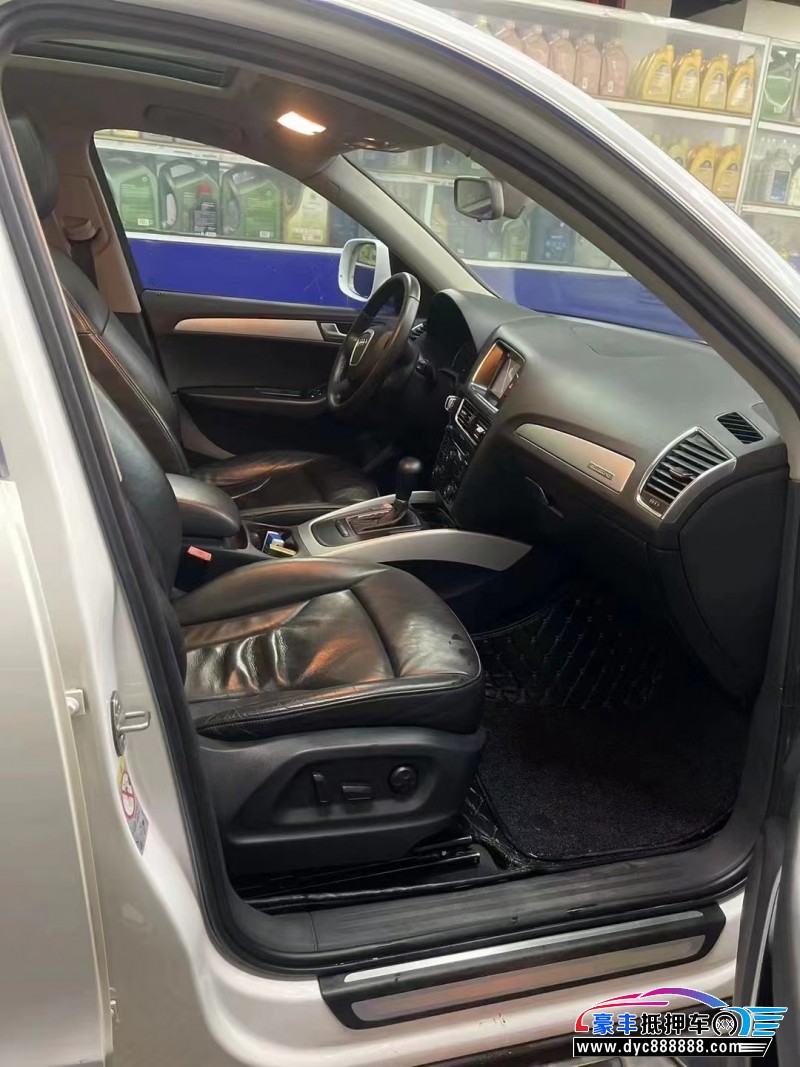 10年奥迪Q5SUV抵押车出售