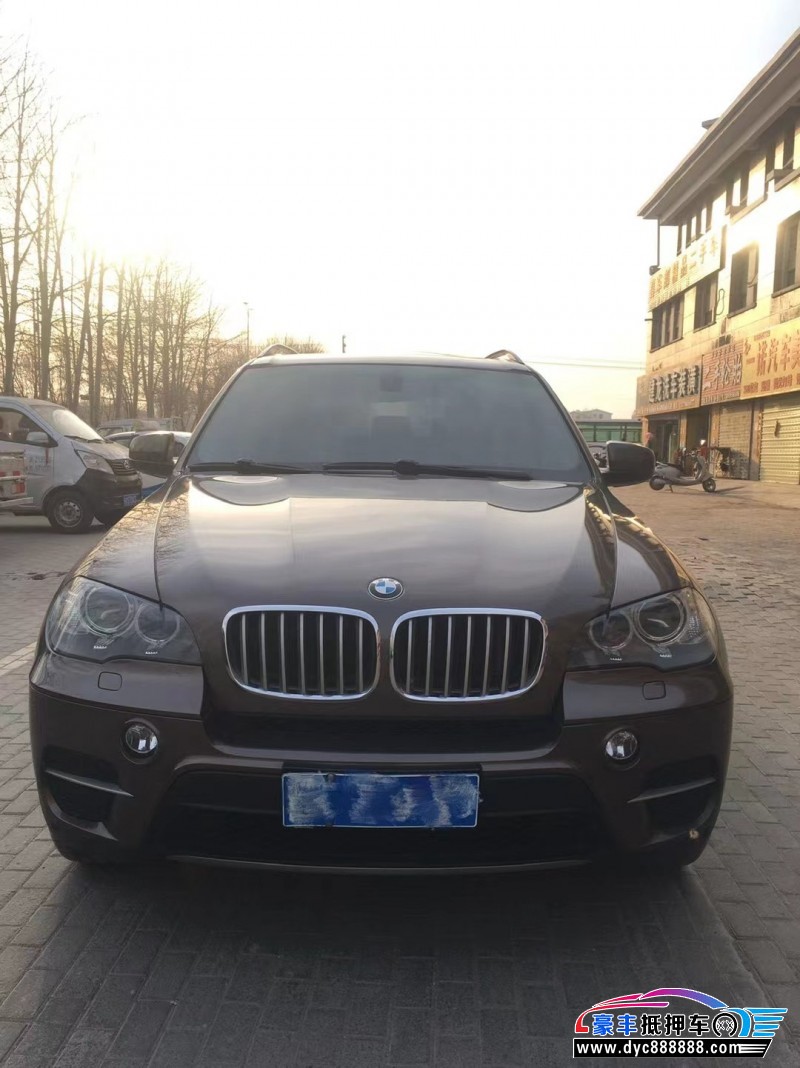 13年宝马X5SUV抵押车出售