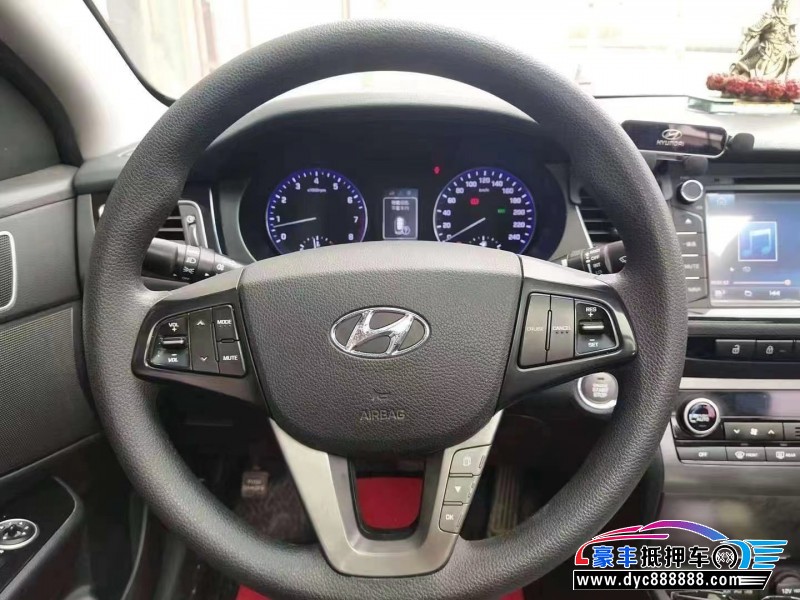 15年现代名图轿车抵押车出售