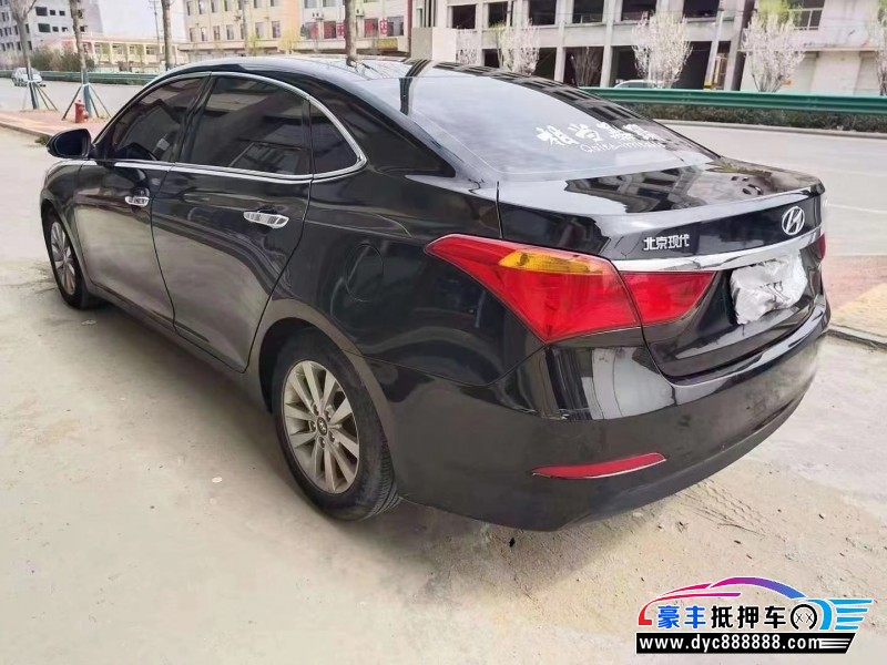 15年现代名图轿车抵押车出售