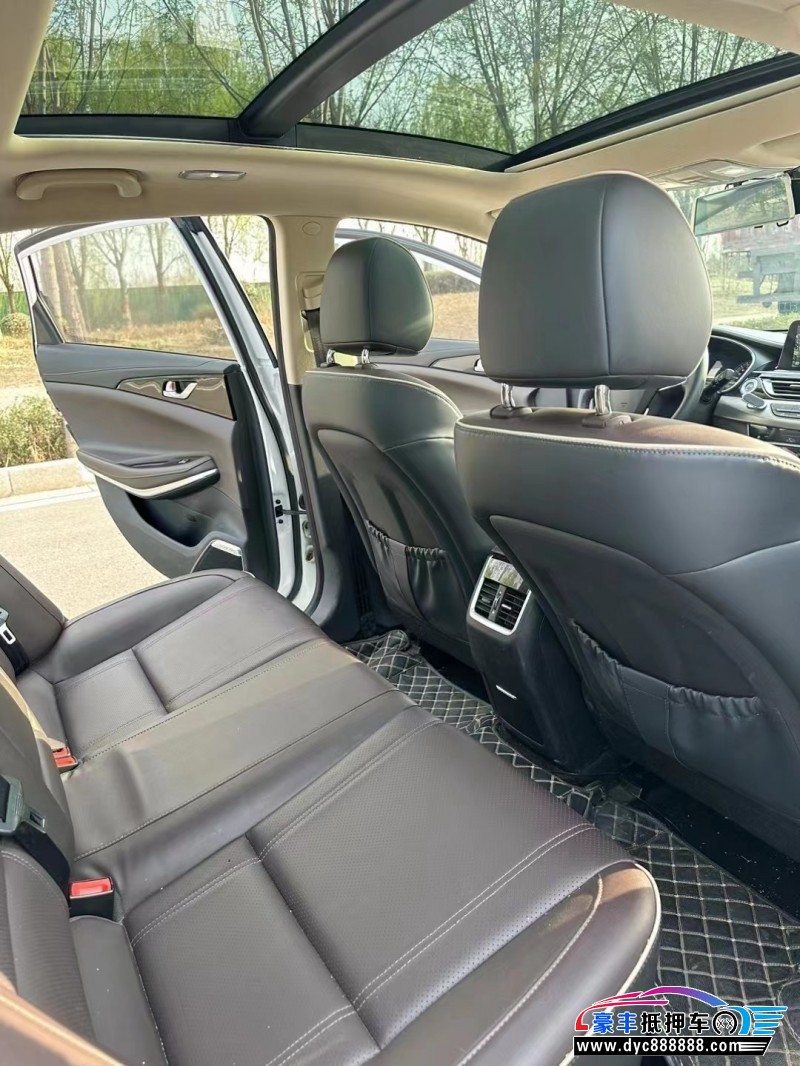 18年长安睿驰轿车抵押车出售