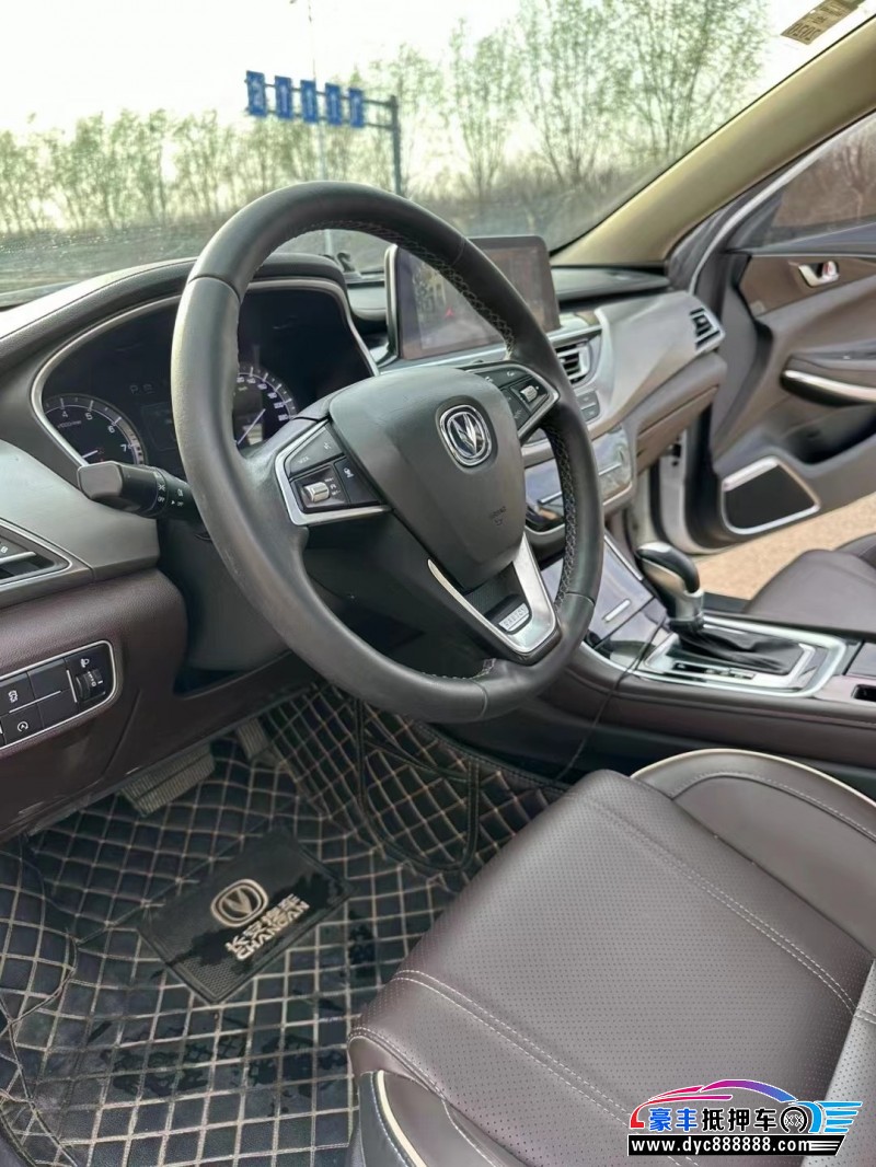 18年长安睿驰轿车抵押车出售