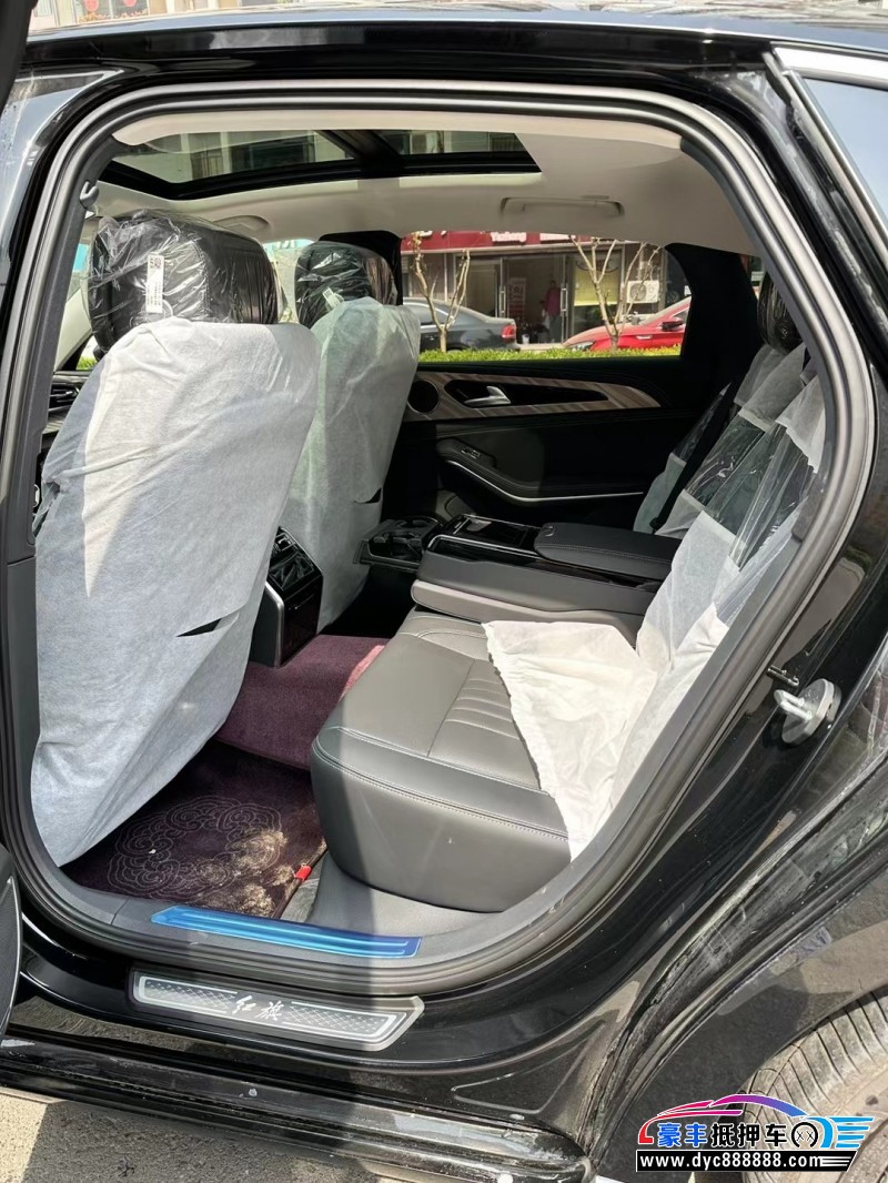 22年红旗H9SUV抵押车出售