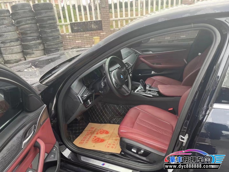 21年宝马5系轿车抵押车出售